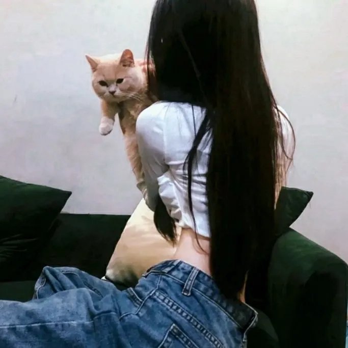 大姐头与小屁孩